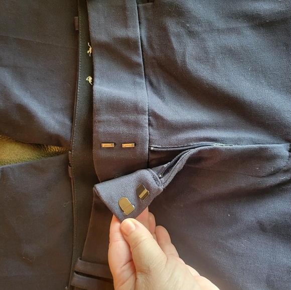 EUC Lane Bryant " The Allie" Navy Capri Pants Sz 18 - Picture 5 of 12